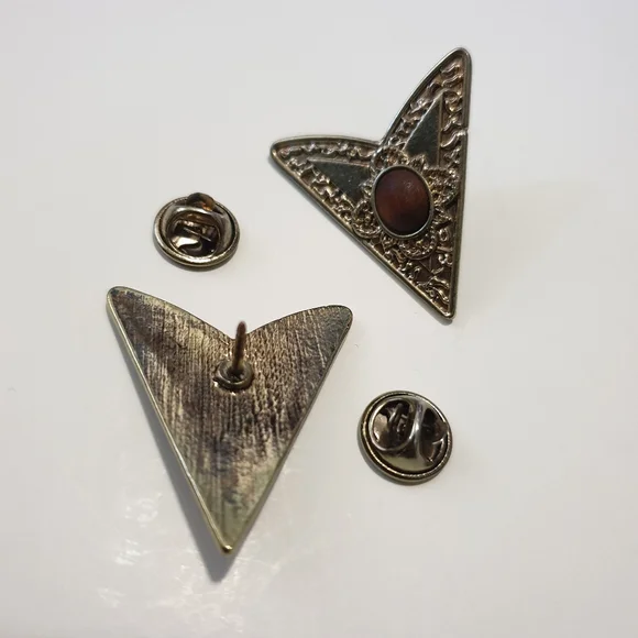 Collar Tips - Picture 2 of 2